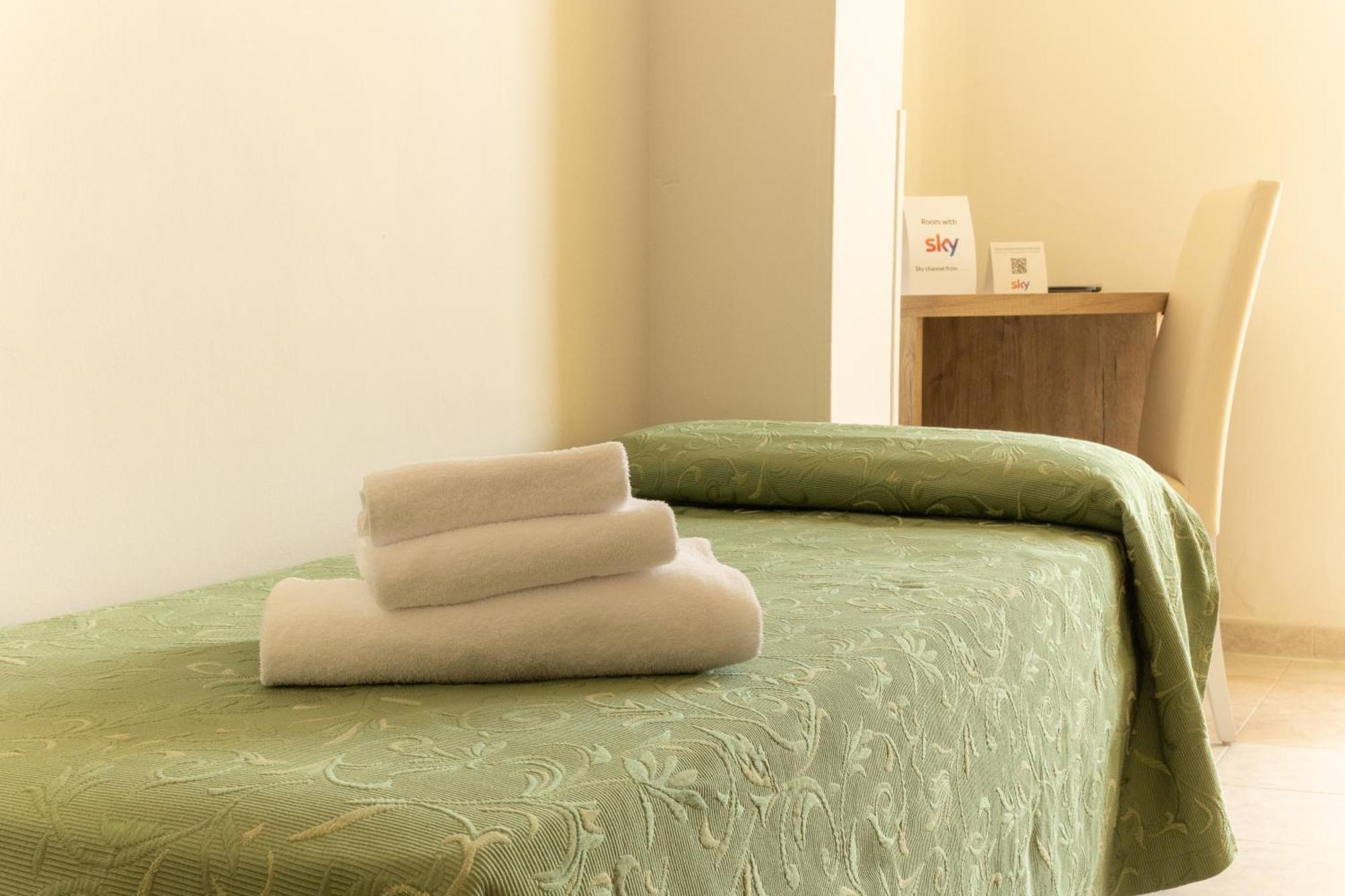 Hotel Royal Cattolica Kültér fotó
