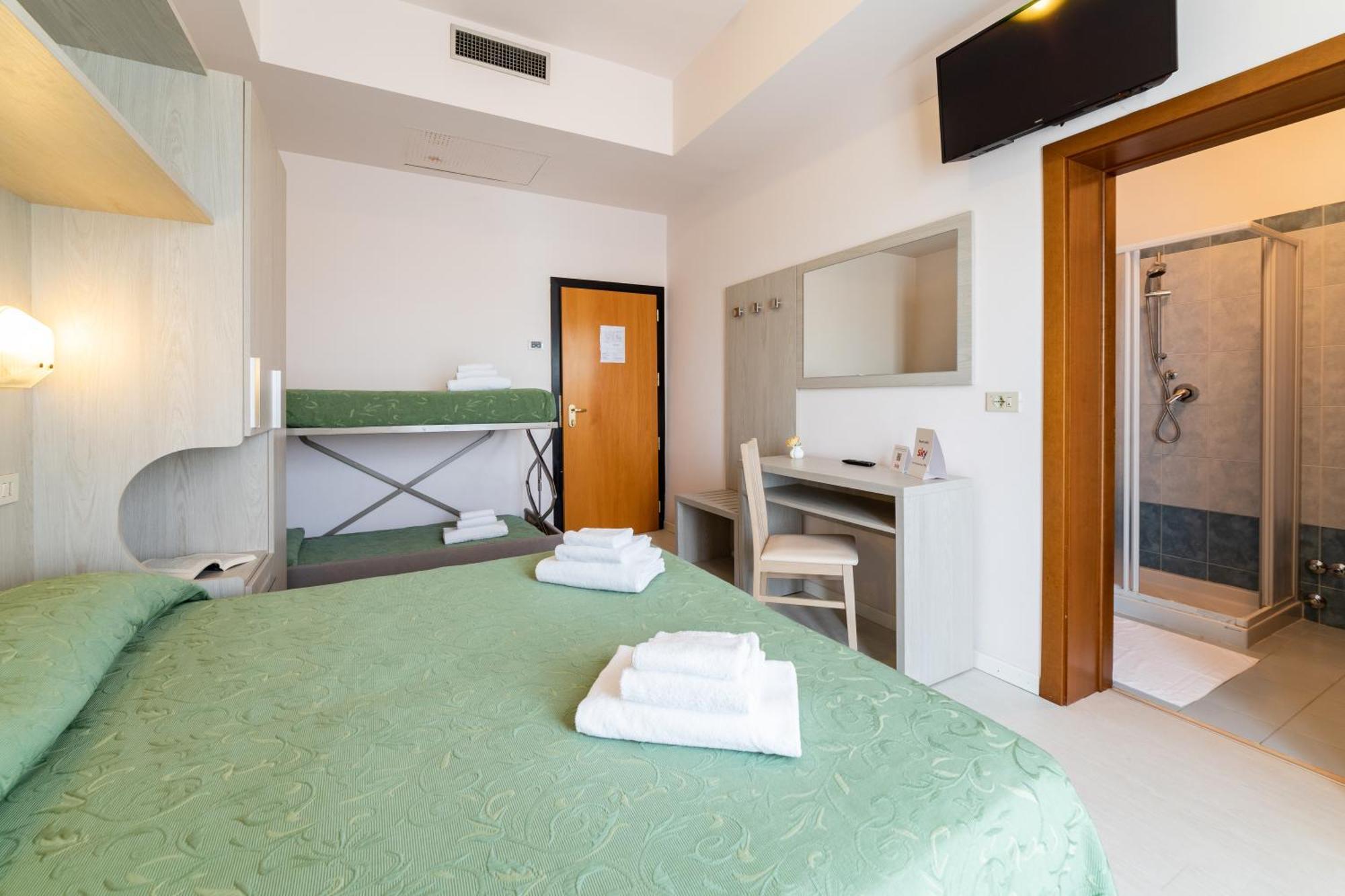 Hotel Royal Cattolica Kültér fotó