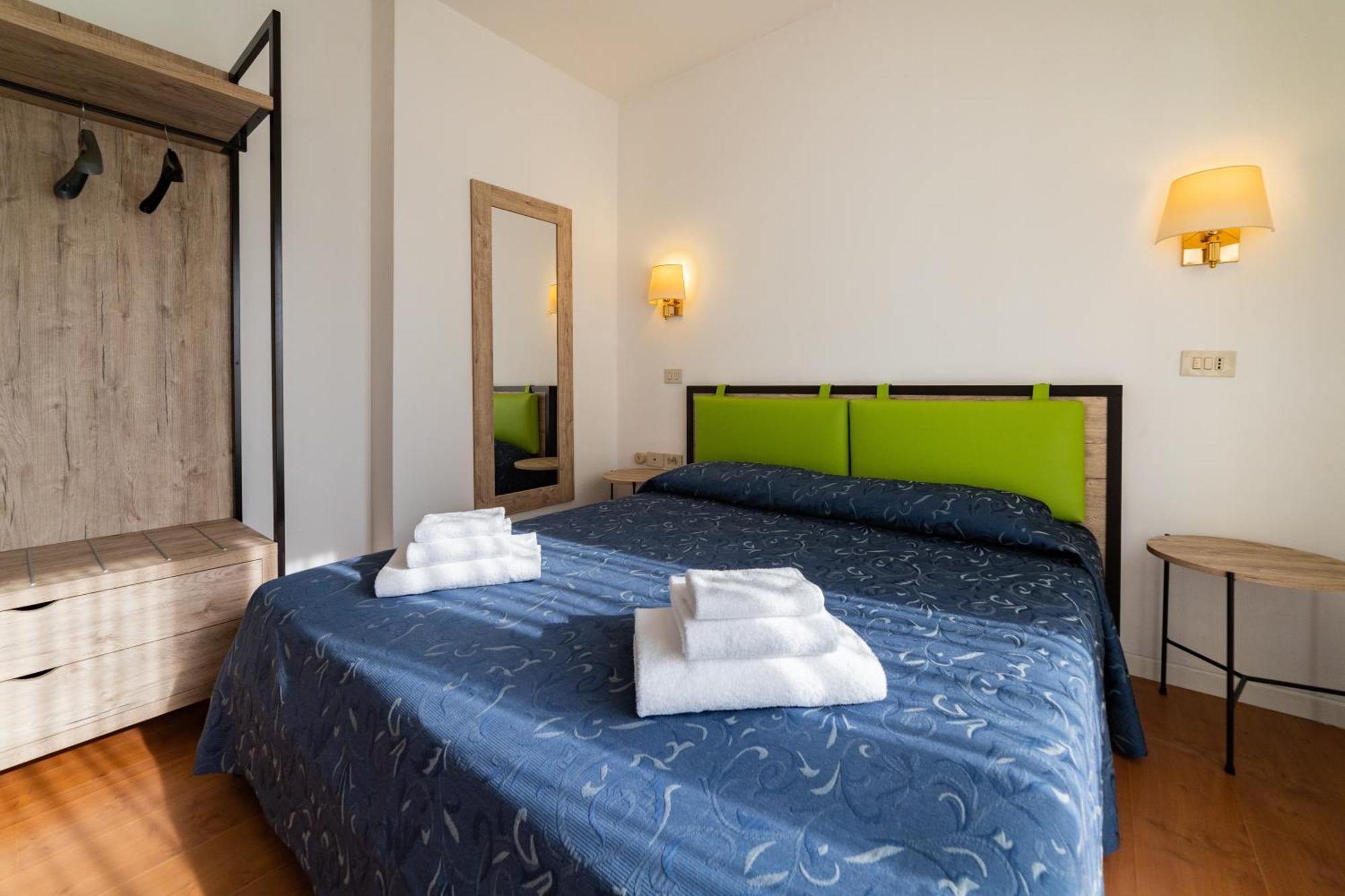 Hotel Royal Cattolica Kültér fotó