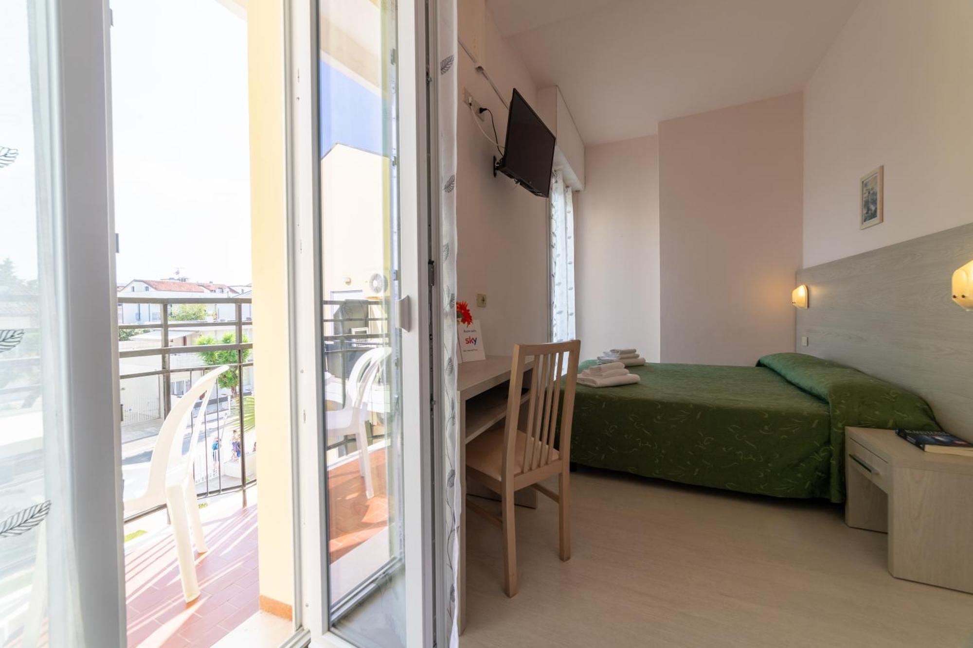 Hotel Royal Cattolica Kültér fotó