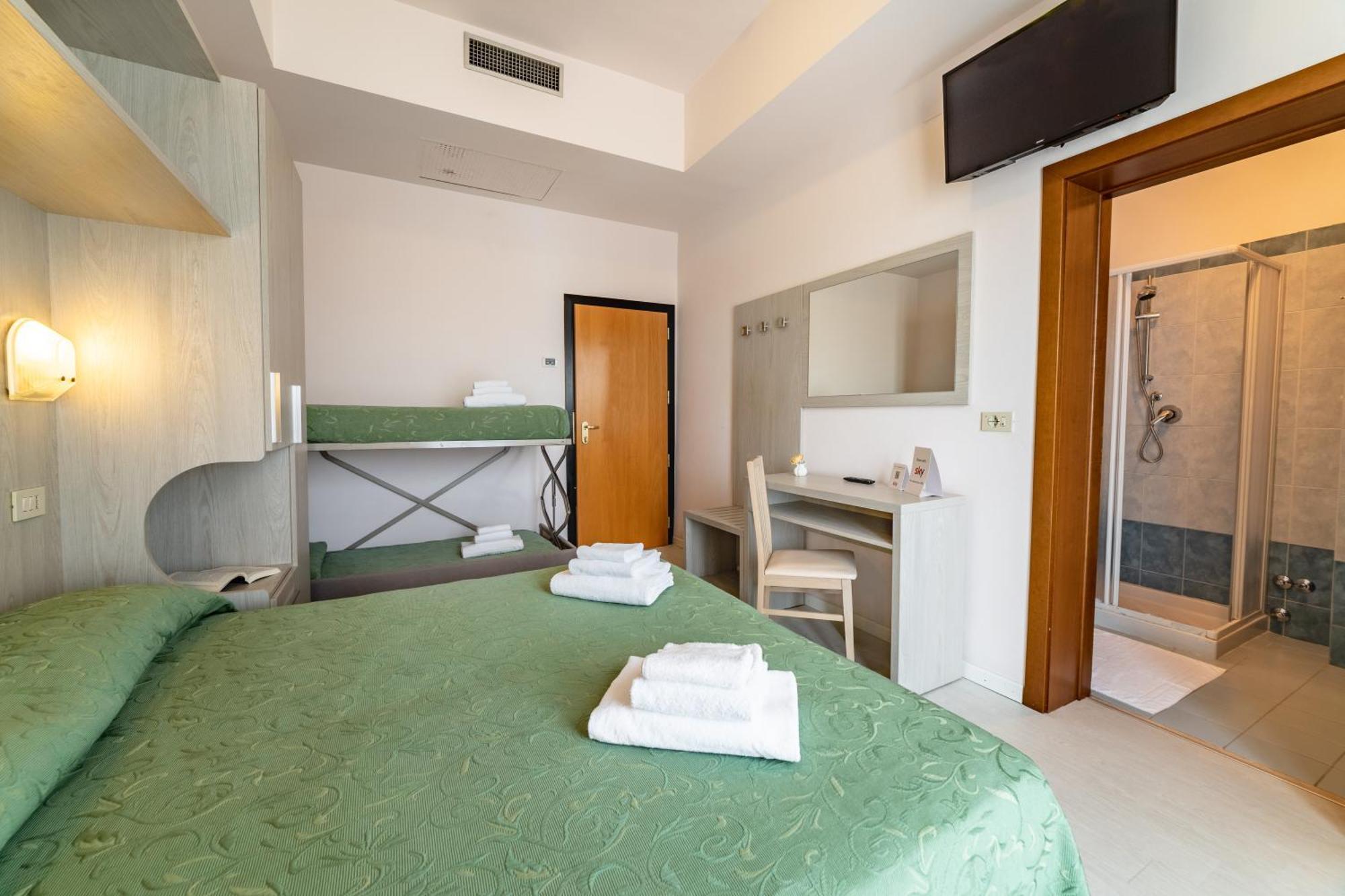 Hotel Royal Cattolica Kültér fotó